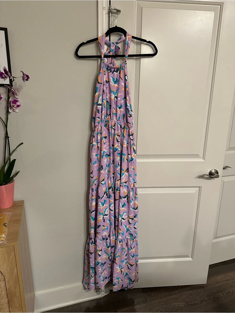 Versona Lilac Halter Dress with Multicolor Abstract Motif